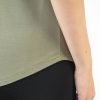 Detaliu tricou olive dama din fibre naturale de bambus