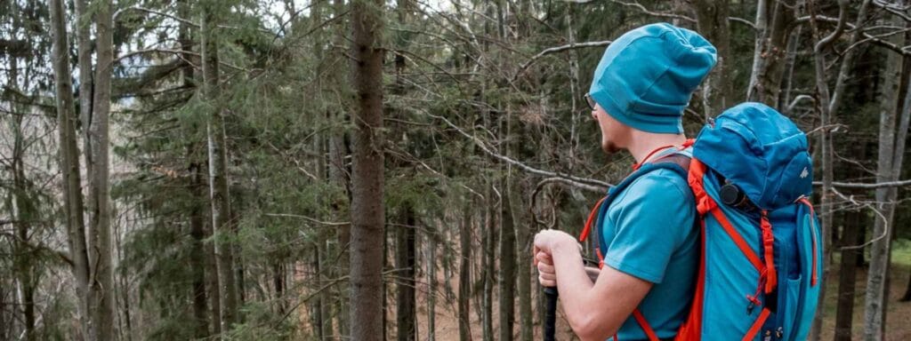 Căciulă din lână merino pentru sezonul rece, ideala pentru cadou de Secret Santa sau Craciun 2025